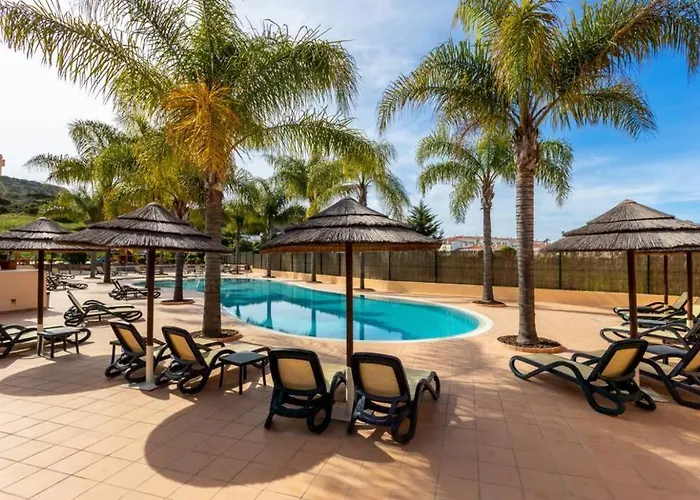 Baia Da - Poolview Loft Aparment * Luz